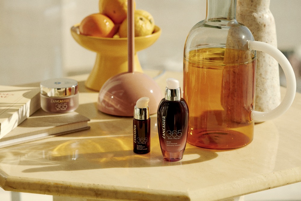 Lancaster Beauty - Photography by VICTORIA ZSCHOMMLER