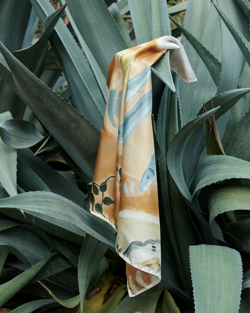 OROTON - Photography by VICTORIA ZSCHOMMLER