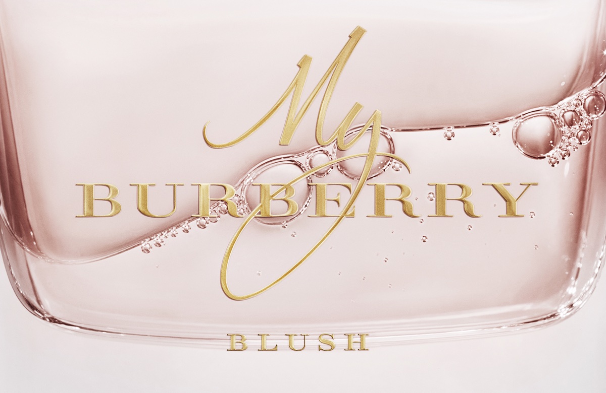 Burberry Fragrance - Photography by VICTORIA ZSCHOMMLER