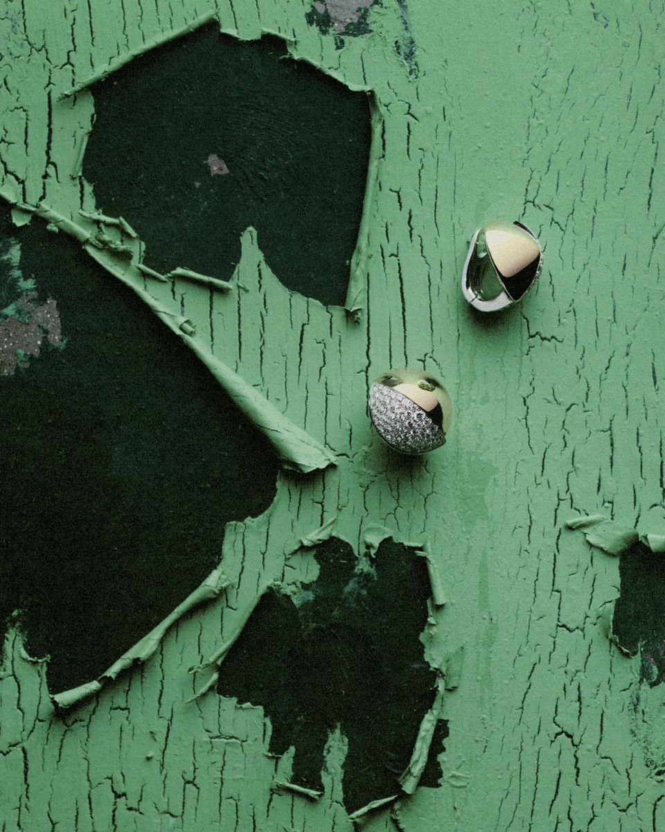 D LA REPUBBLICA - Set Design by NICHOLAS WILLIAM WHITE