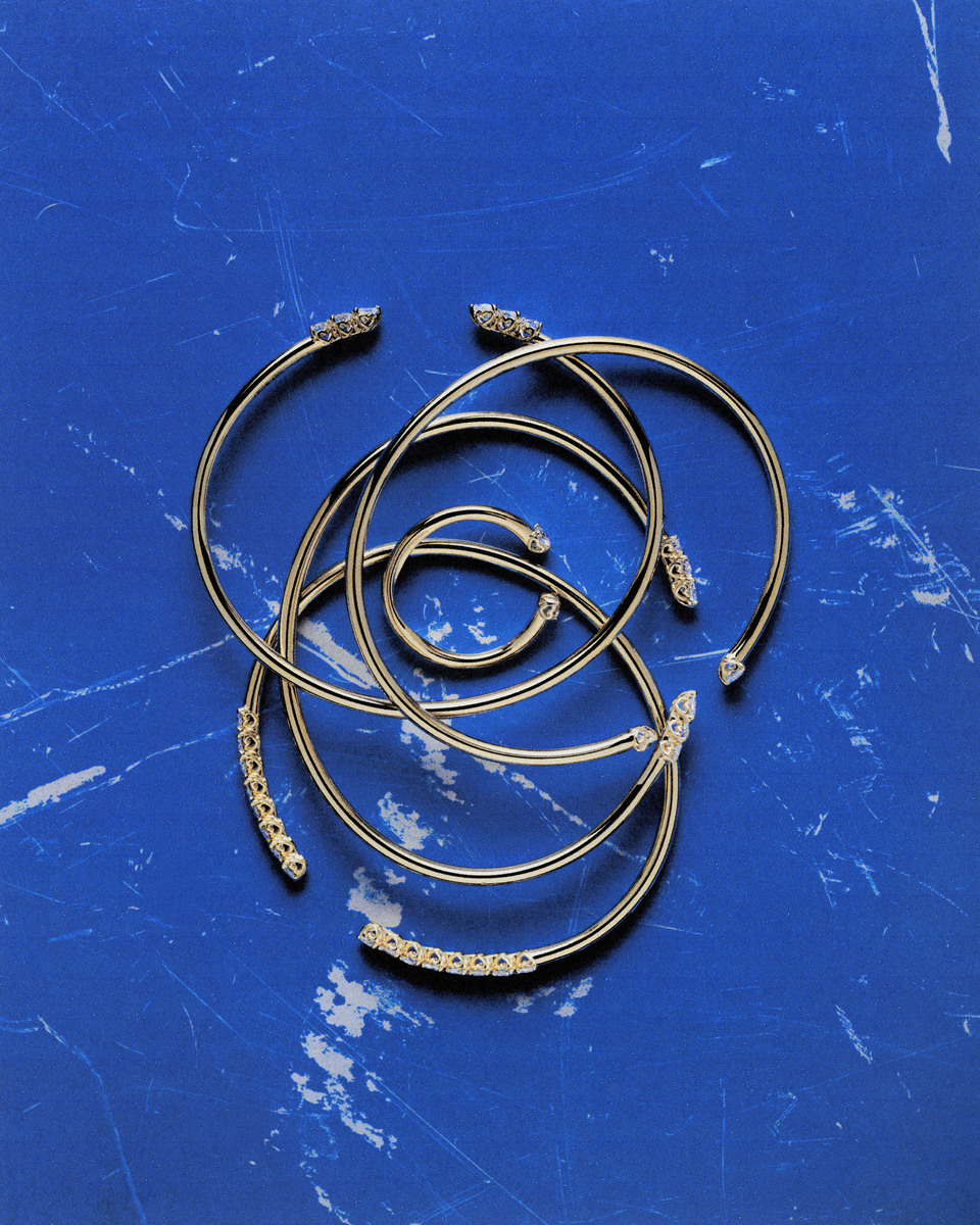 D LA REPUBBLICA - Set Design by NICHOLAS WILLIAM WHITE