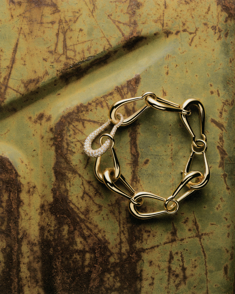 D LA REPUBBLICA - Set Design by NICHOLAS WILLIAM WHITE