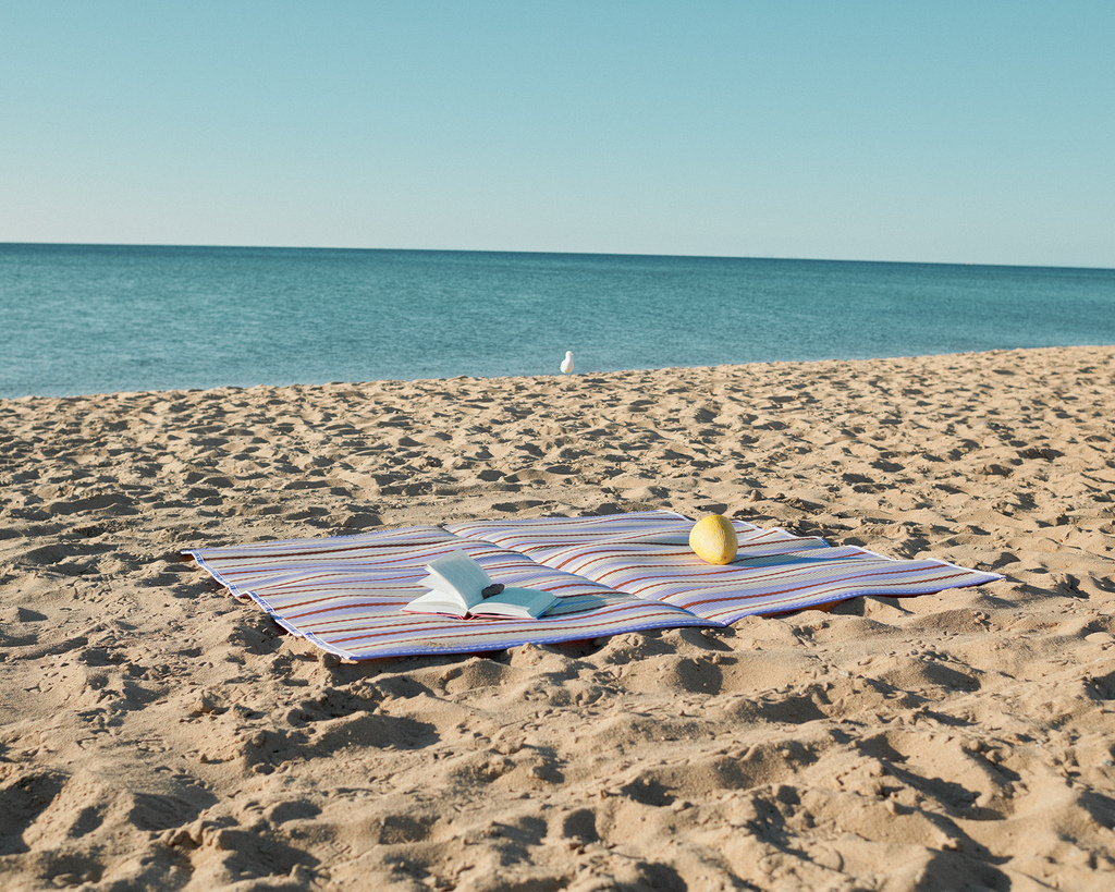 LAZE - Photography by VICTORIA ZSCHOMMLER