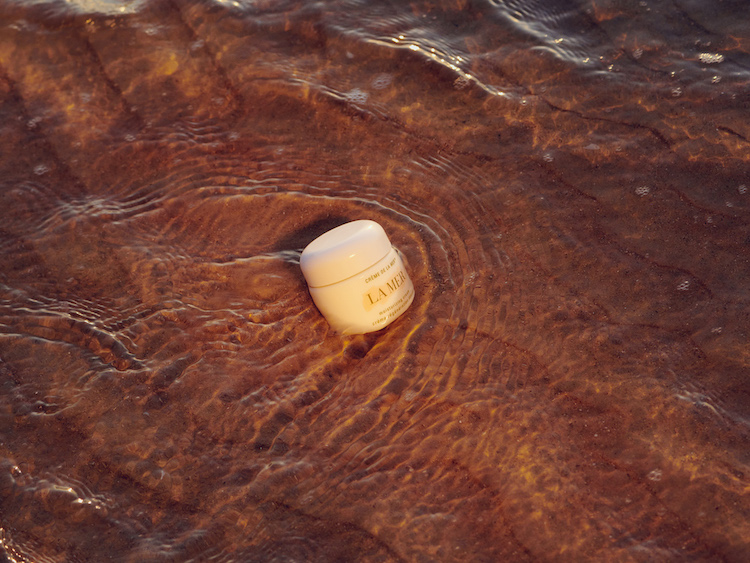 LA MER - Photography by VICTORIA ZSCHOMMLER