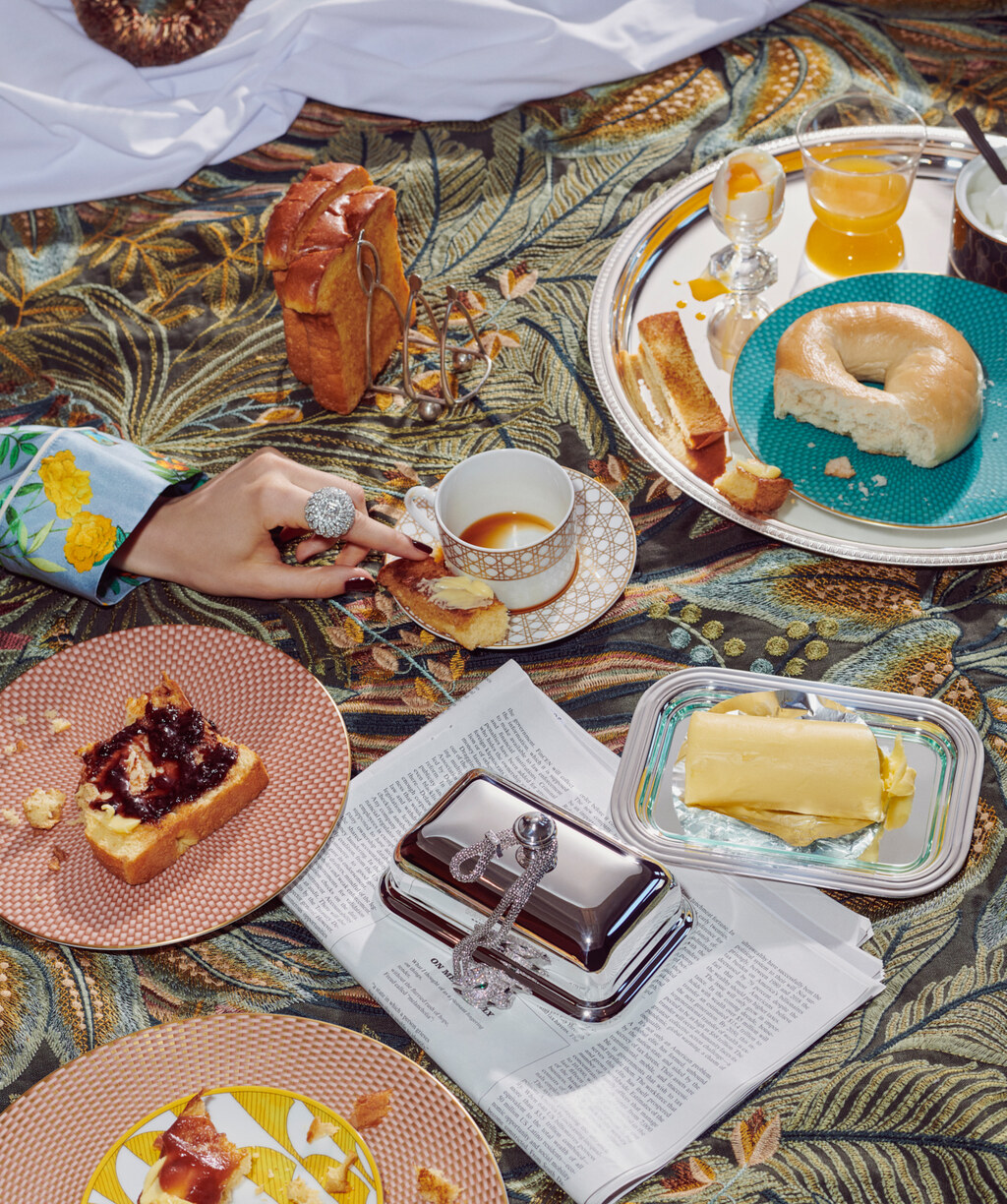 VOGUE LIVING  - Photography by VICTORIA ZSCHOMMLER