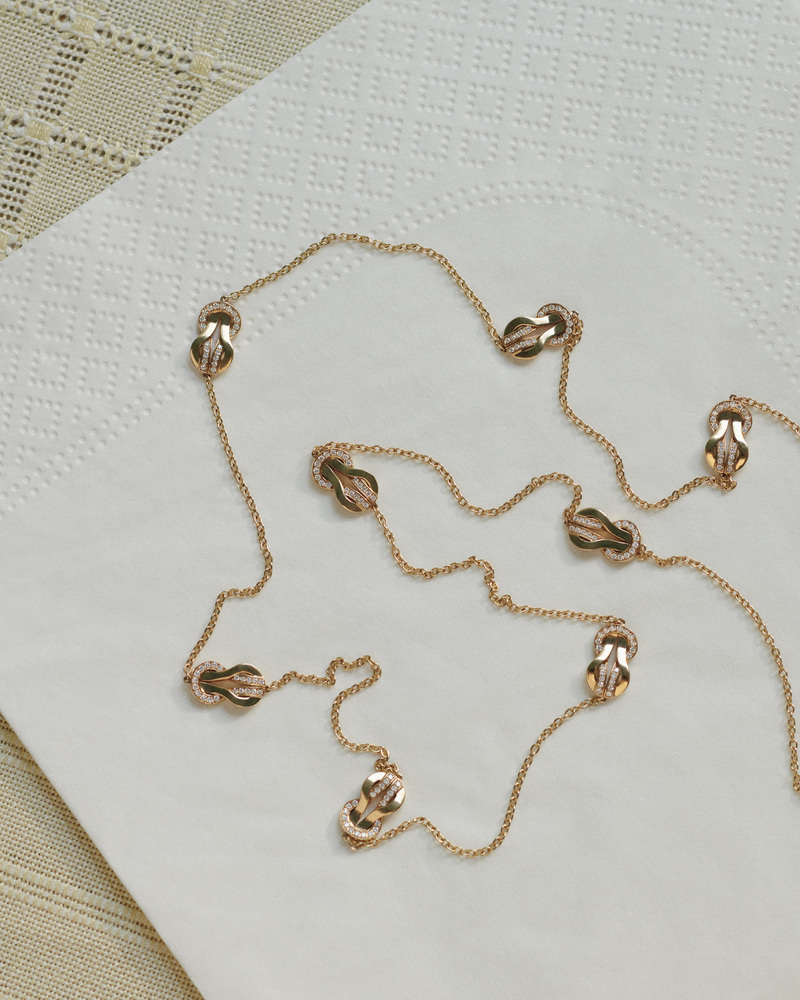 AMICA - Photography by VICTORIA ZSCHOMMLER