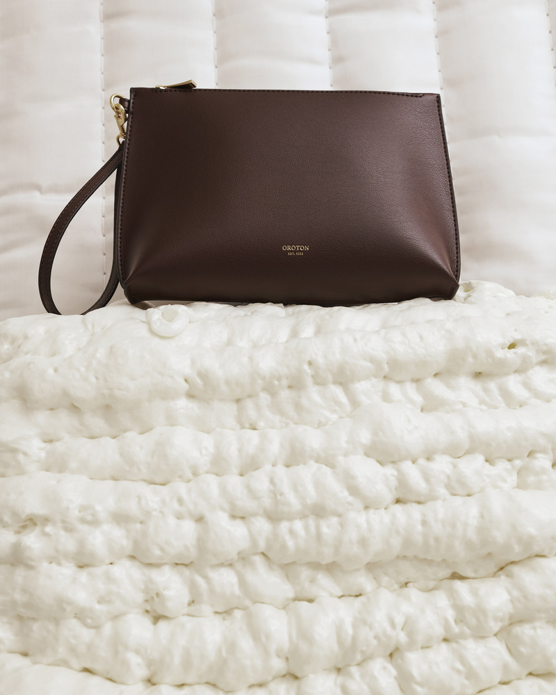 OROTON - Photography by VICTORIA ZSCHOMMLER