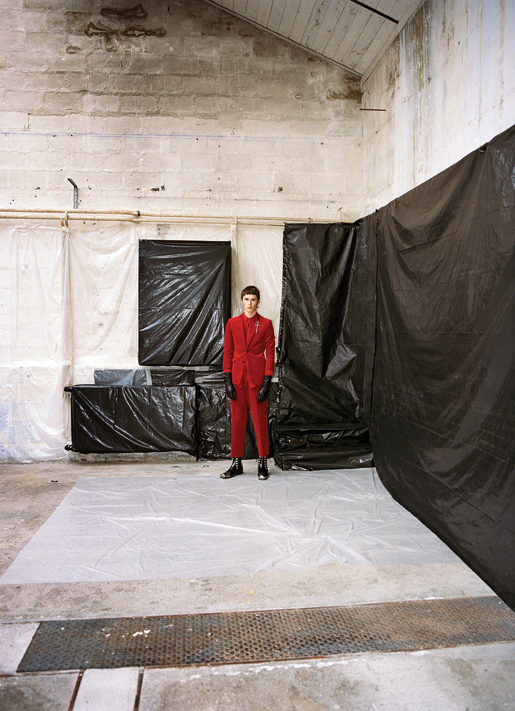 10 MAGAZINE - Set Design by SAMIRHA SALMI