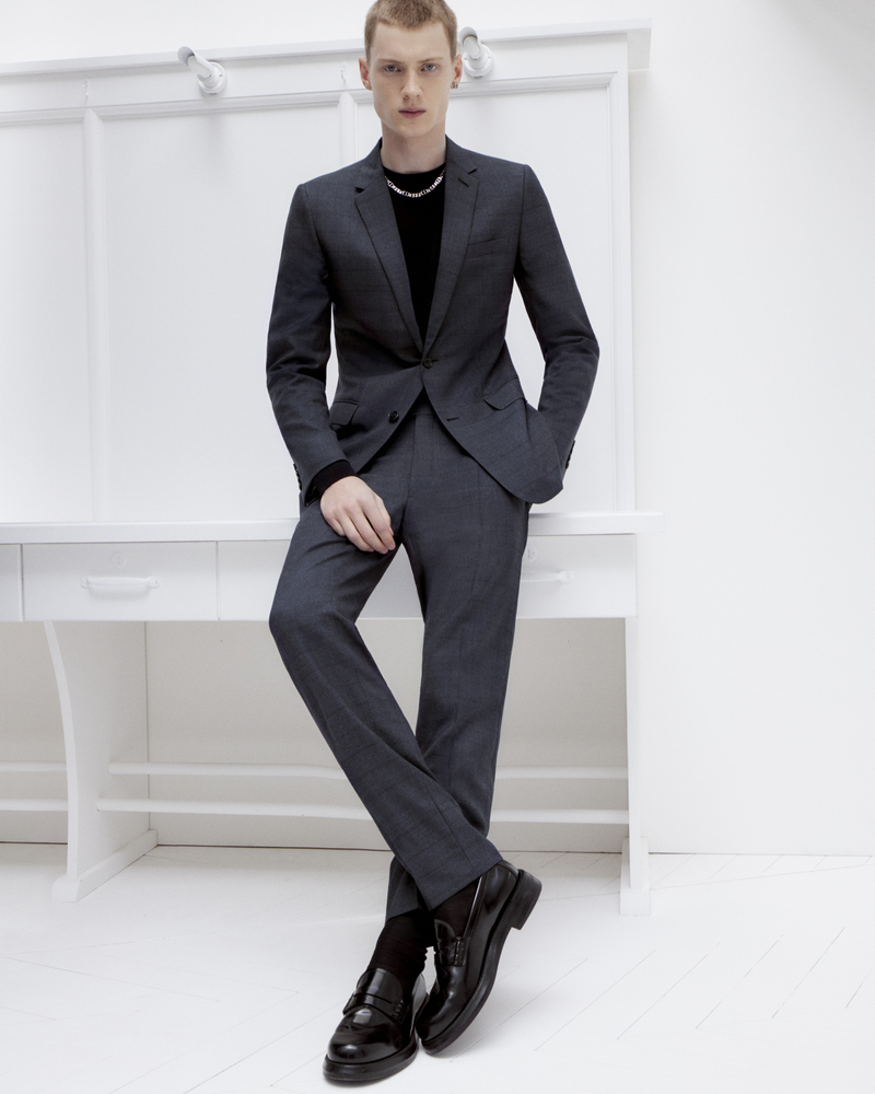 DIOR - Set Design by NICHOLAS WILLIAM WHITE