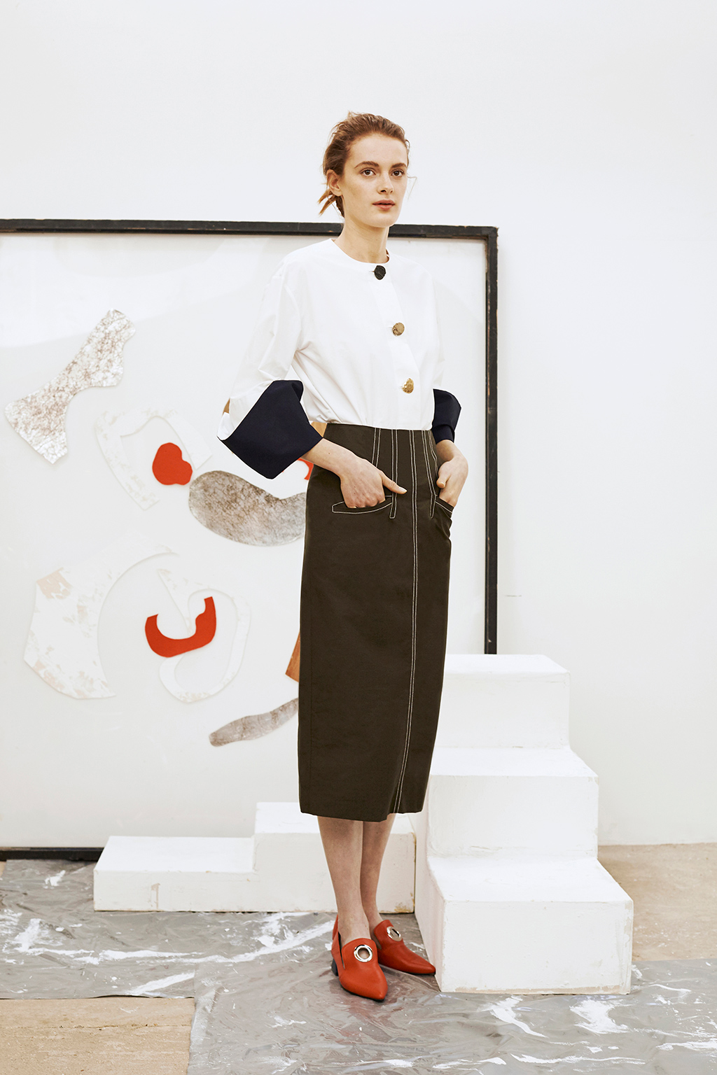 Rejina Pyo  - Set Design by ANNA SBIERA