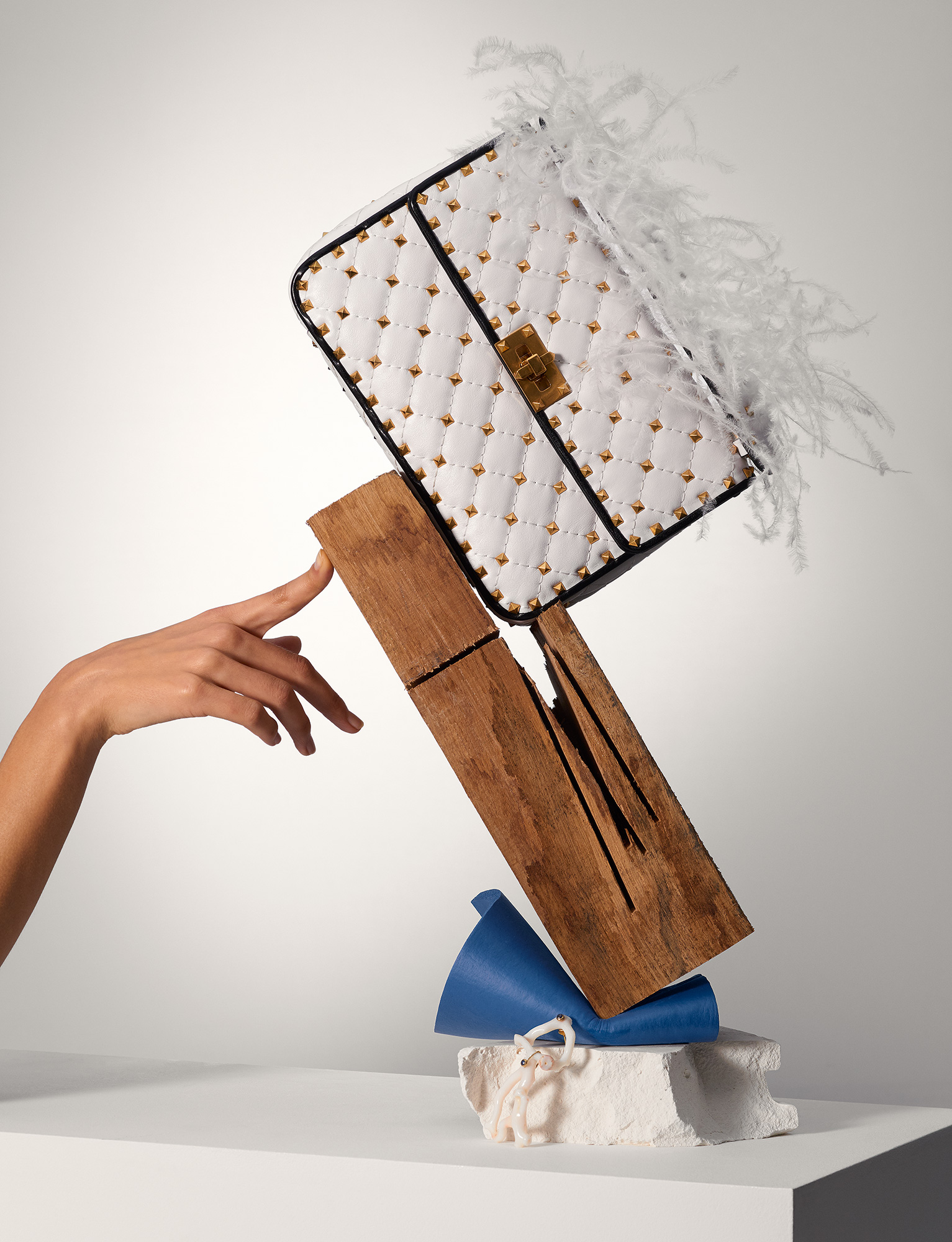 AMICA - Set Design by SEBASTIEN MICHELINI