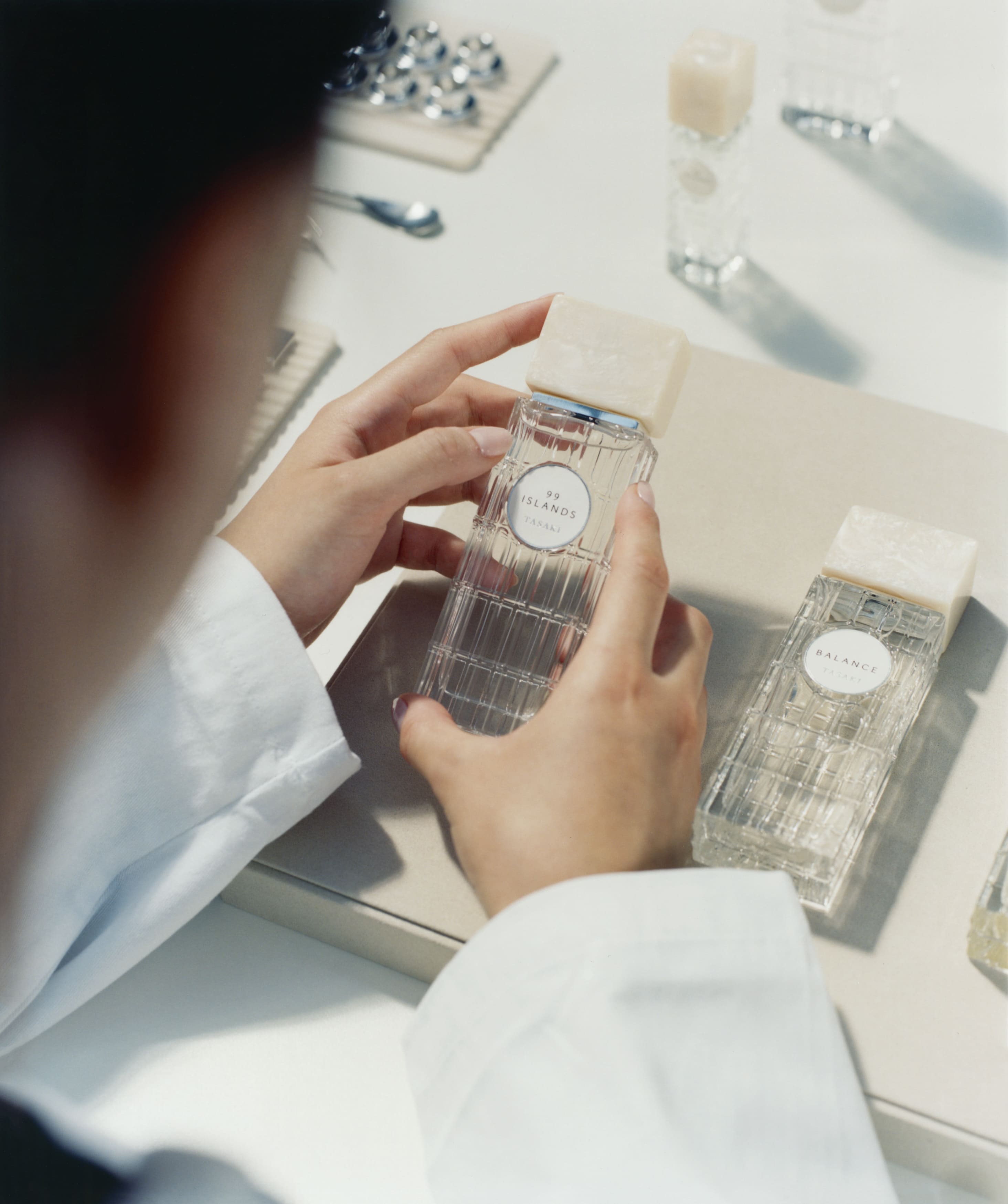 TASAKI HAUTE PARFUMERIE - Photography by VINCENT DESAILLY 