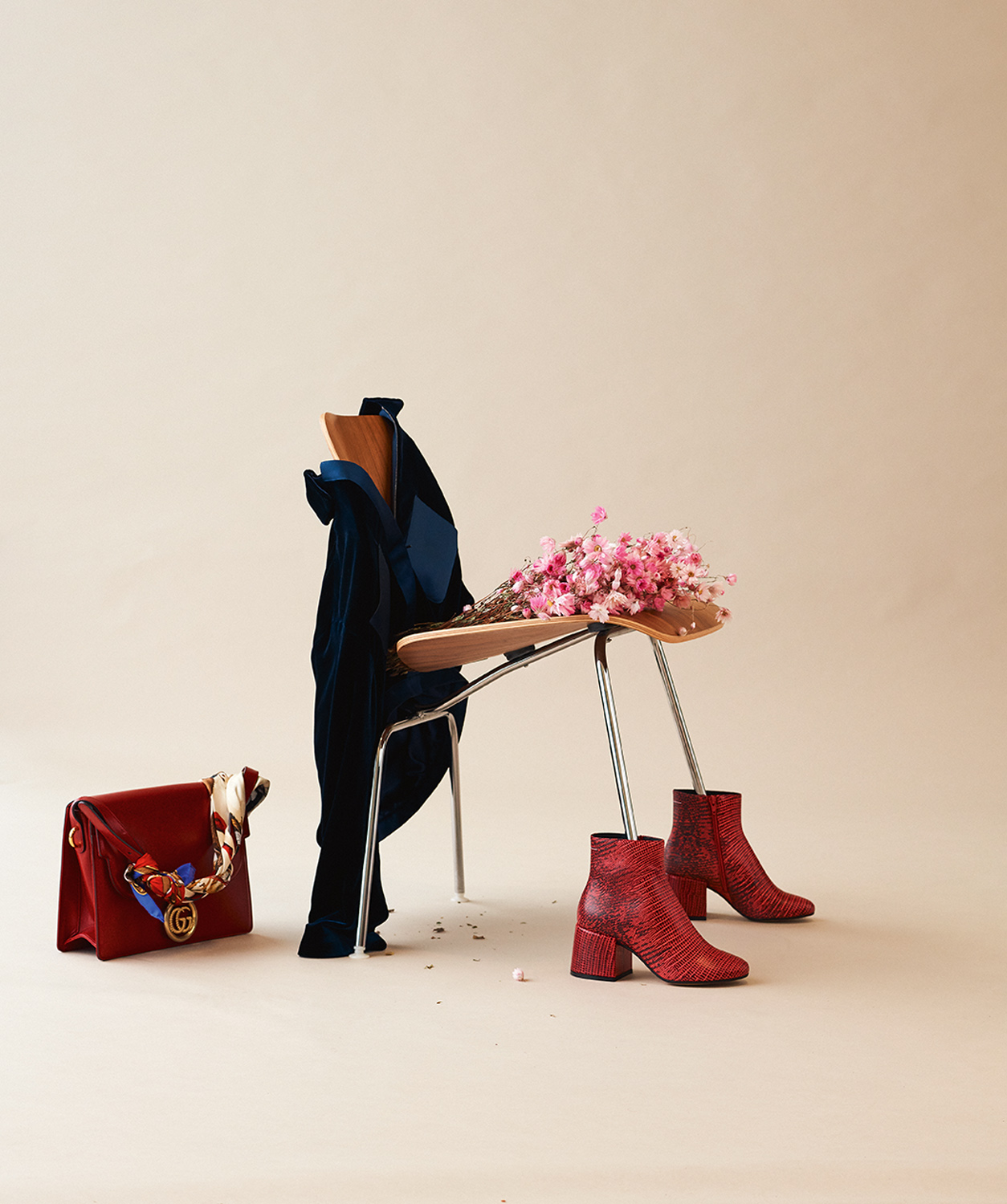 Vogue Living - Photography by VICTORIA ZSCHOMMLER