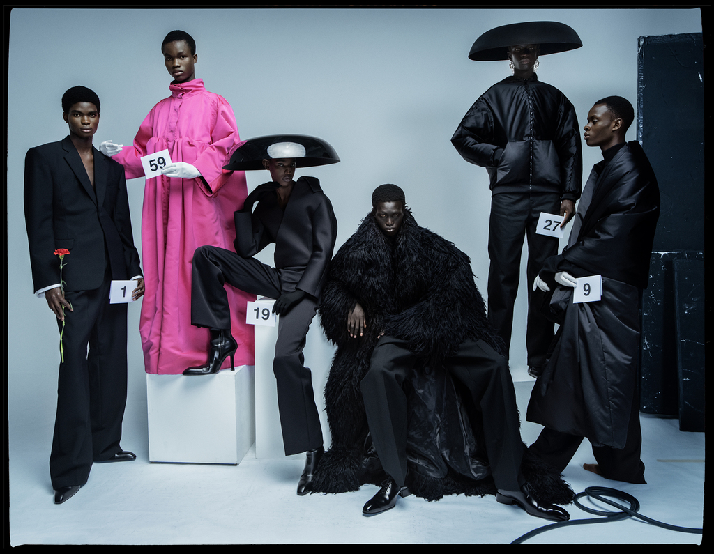 W MAGAZINE - Set Design by ANNA SBIERA