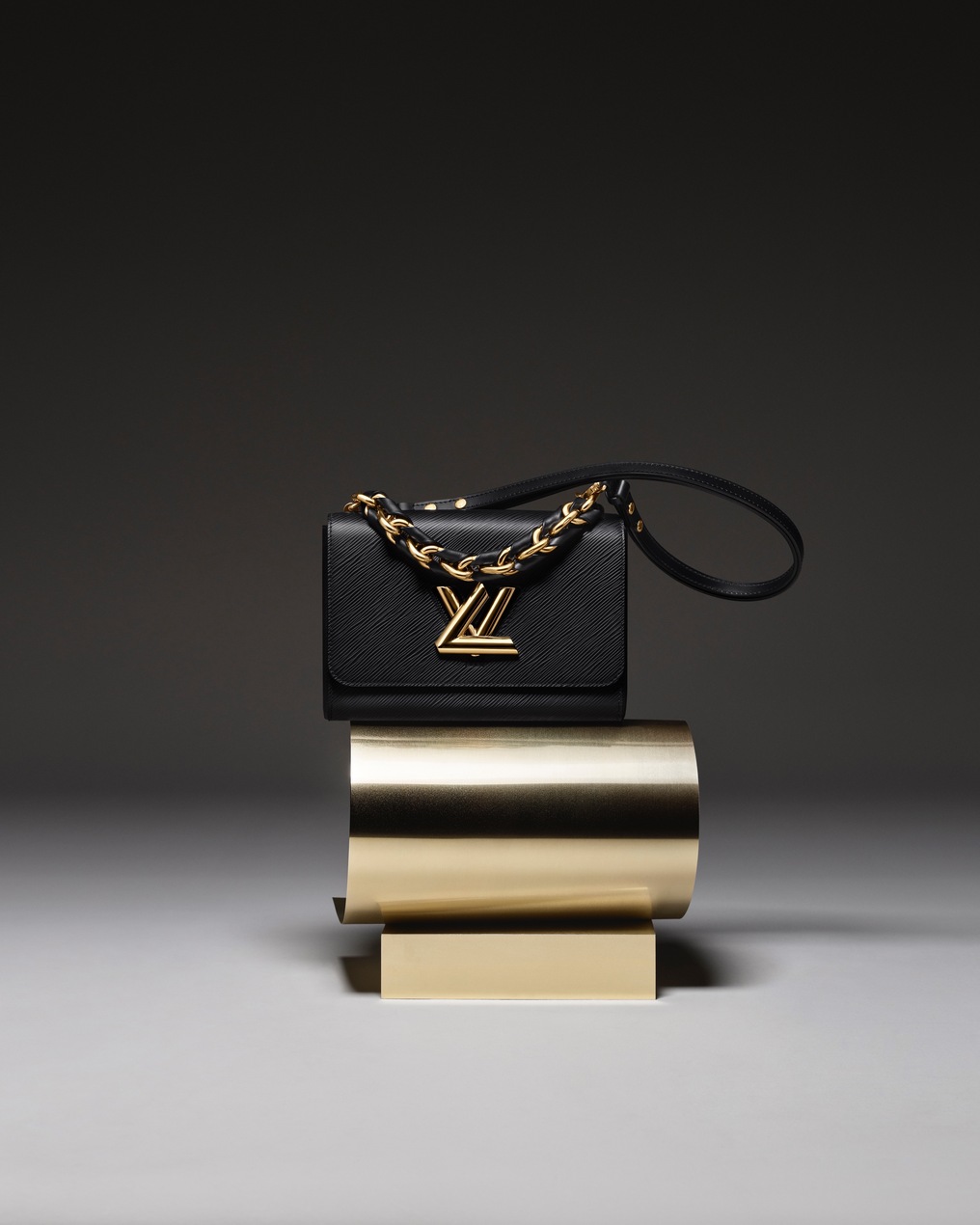 LOUIS VUITTON - Set Design by SEBASTIEN MICHELINI