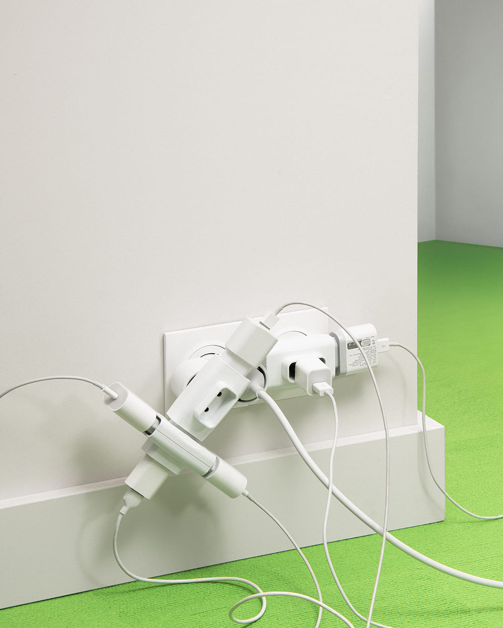 THE FORUMIST - Photography by PIERRE TOSTAIN